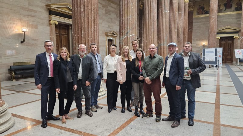 Zukunftschance Marktgärtnerei im Parlament vorgestellt!