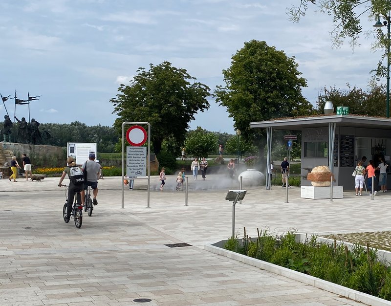 Abkühlung für Jung und Alt! - Nebelspiel Nibelungenplatz